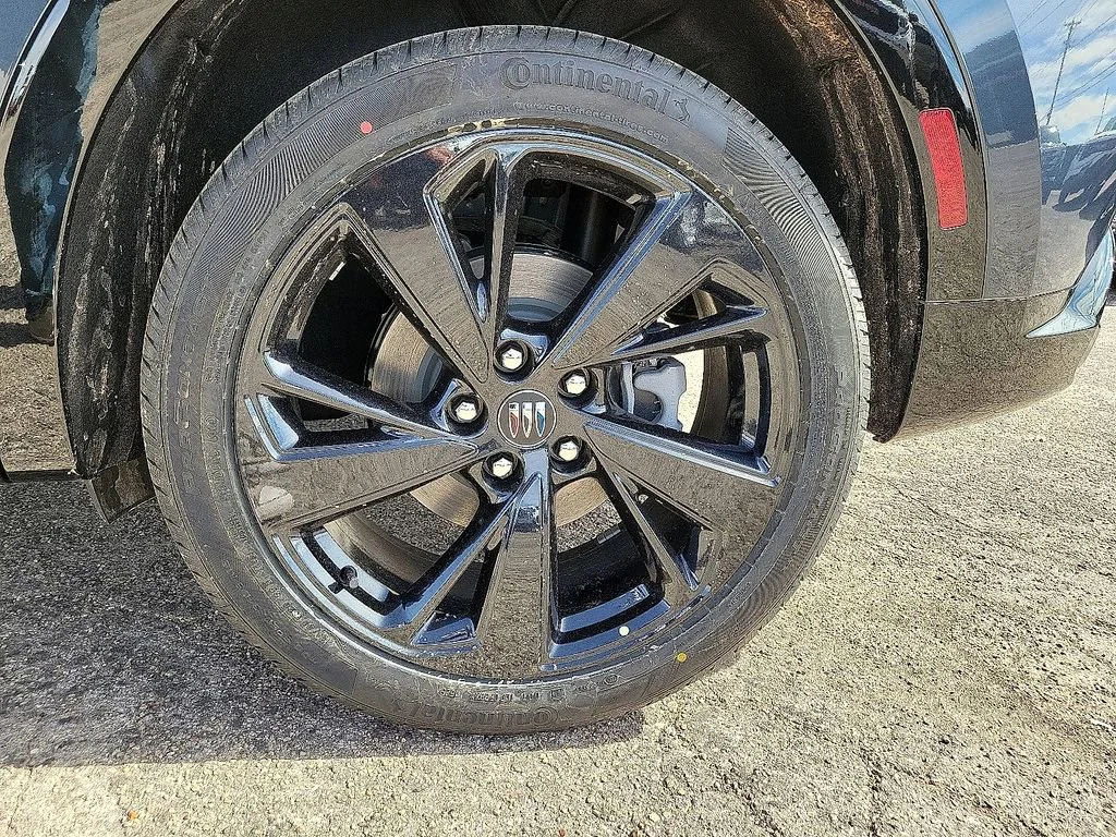 2026 Buick Envision Sport Touring - Photo 10