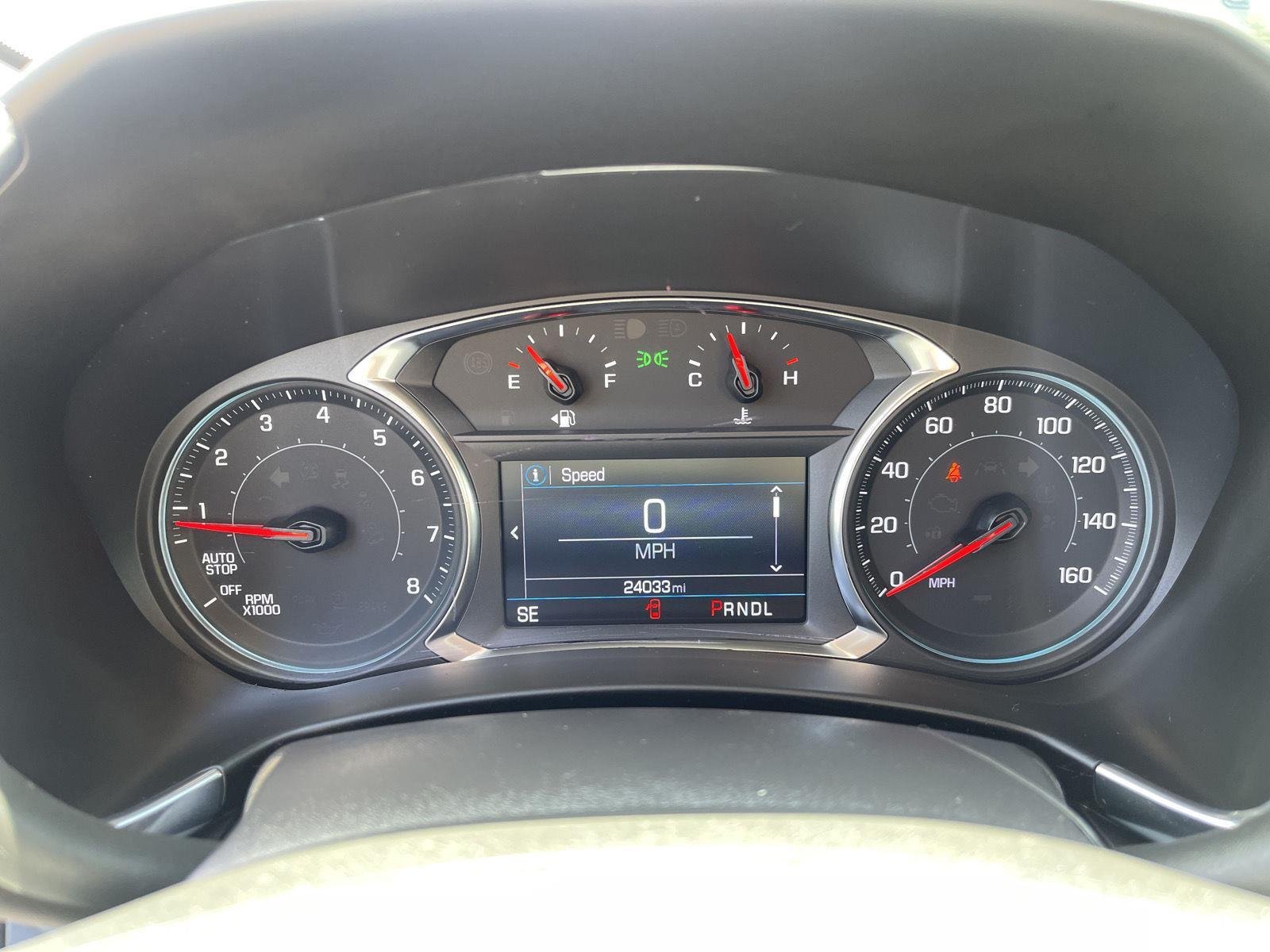 Used 2024 Summit White Chevrolet LT image 22