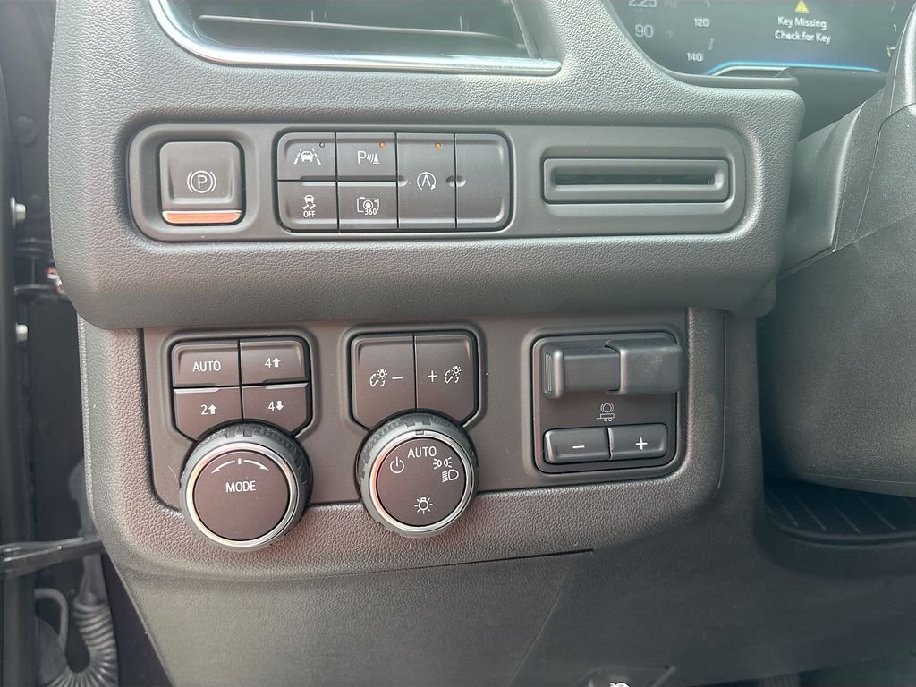 Used 2024 Ash Chevrolet RST image 32