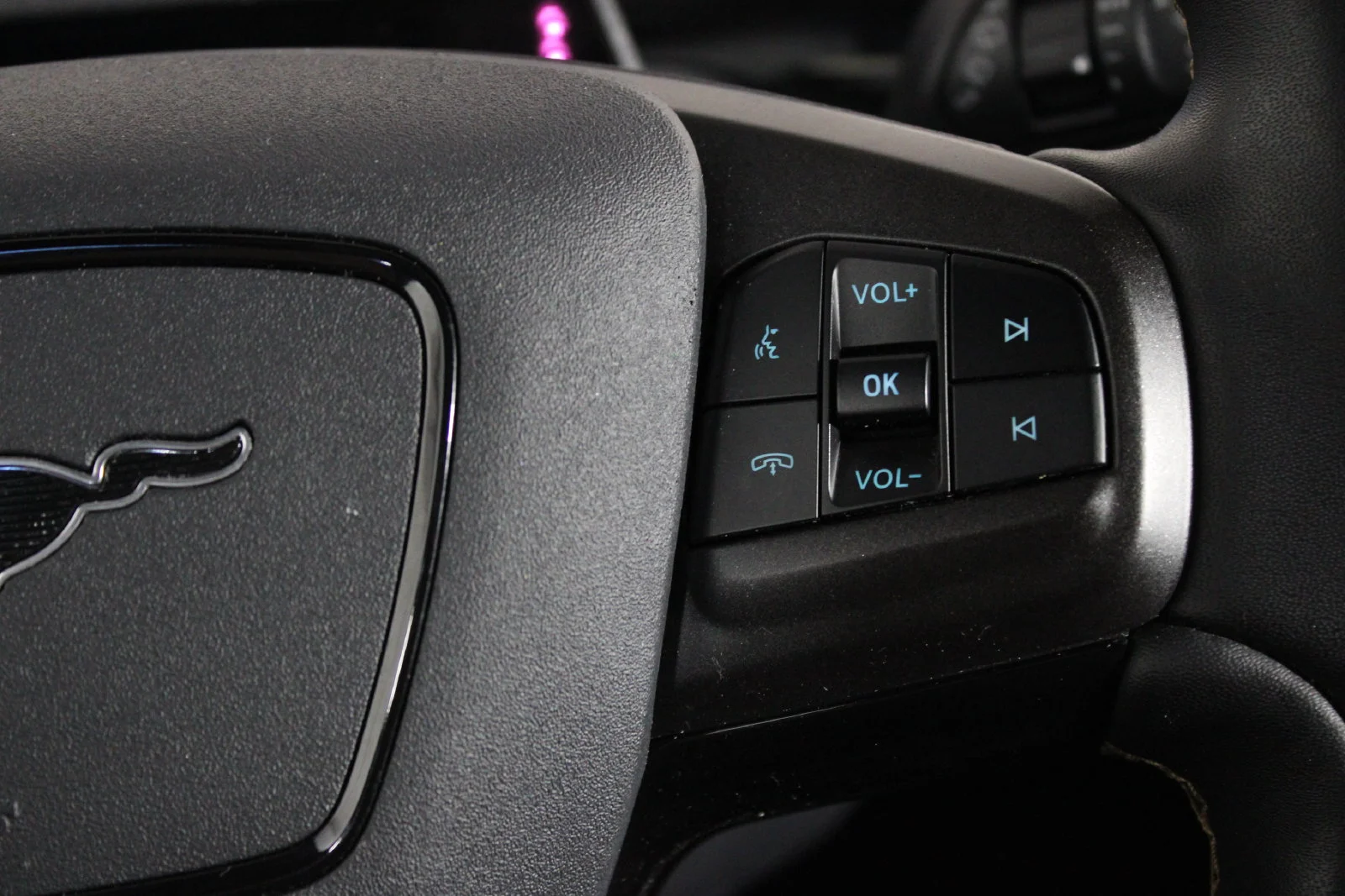 Used 2022 Gray Ford GT image 28