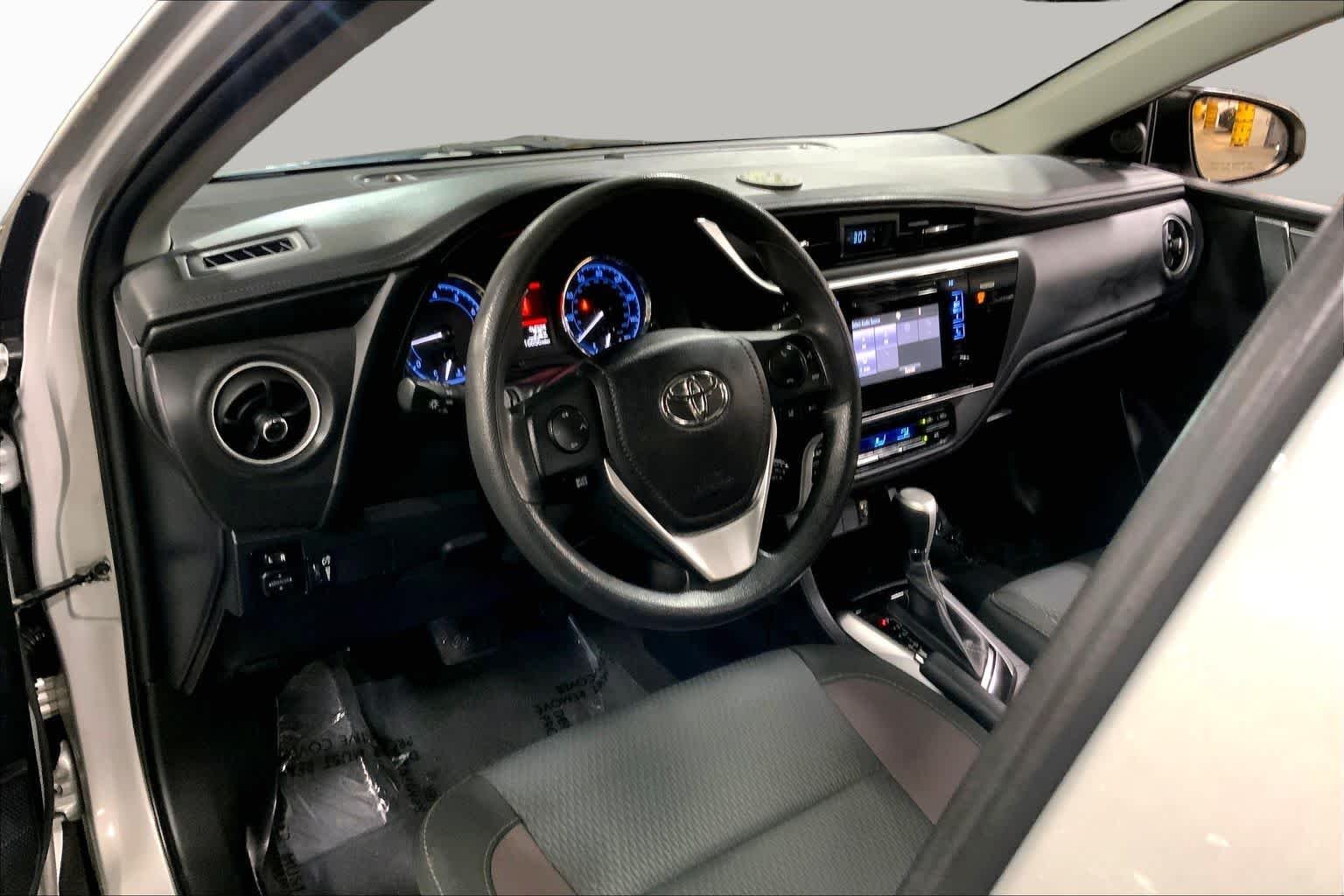 Used 2017 Classic Silver Metallic Toyota LE image 18