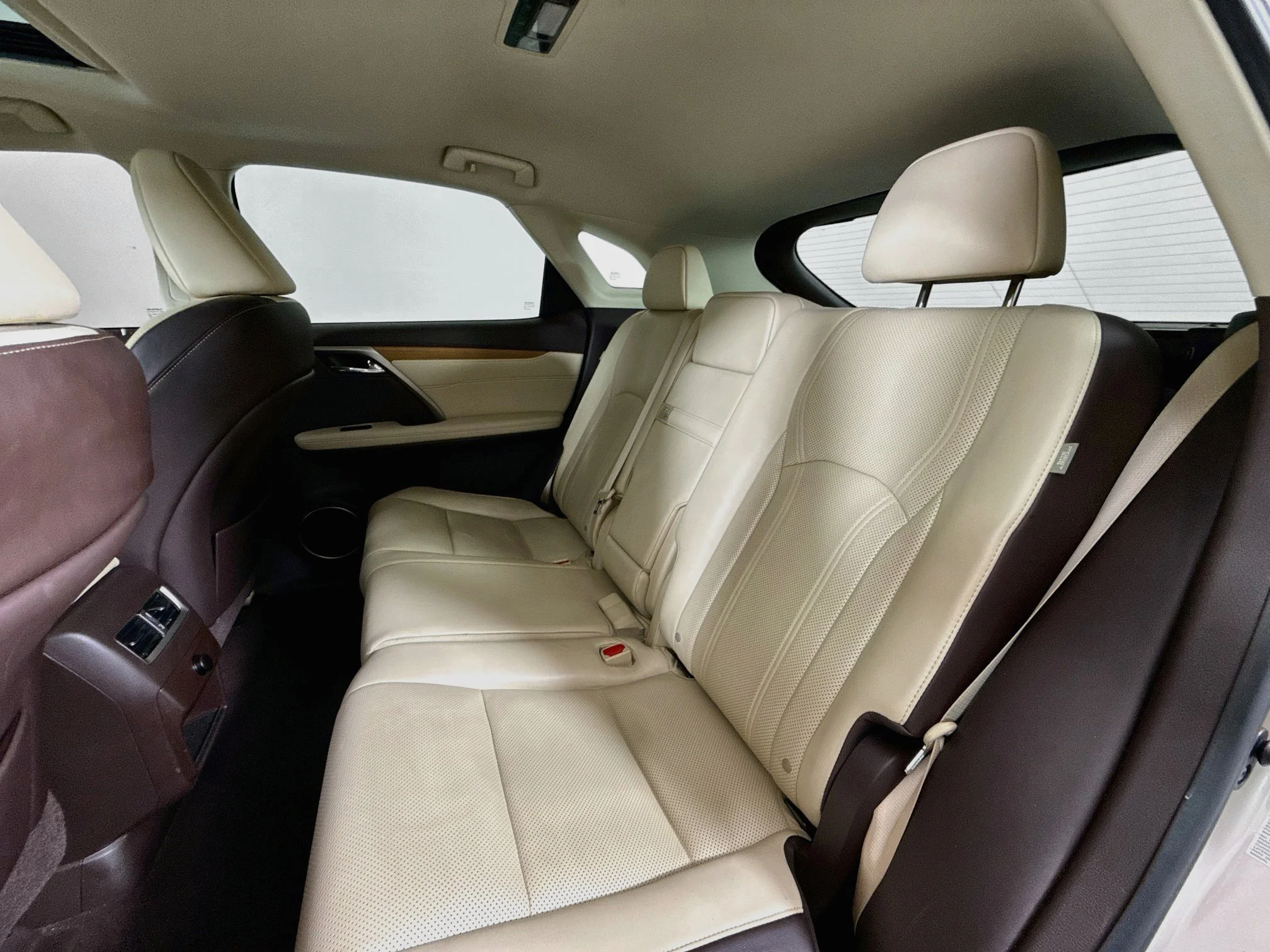 Used 2017 Satin Cashmere Metallic Lexus 350 image 23