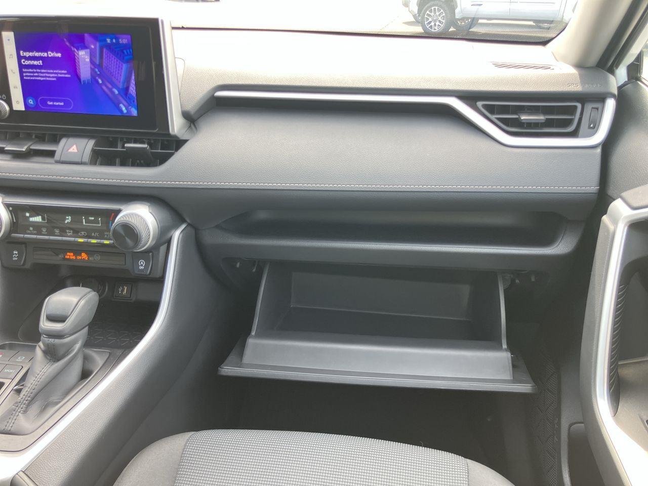 Used 2025 White (Ice Cap) Toyota LE image 15