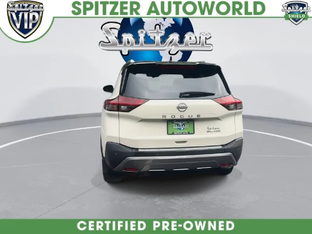 Used 2023 White Nissan SL image 12