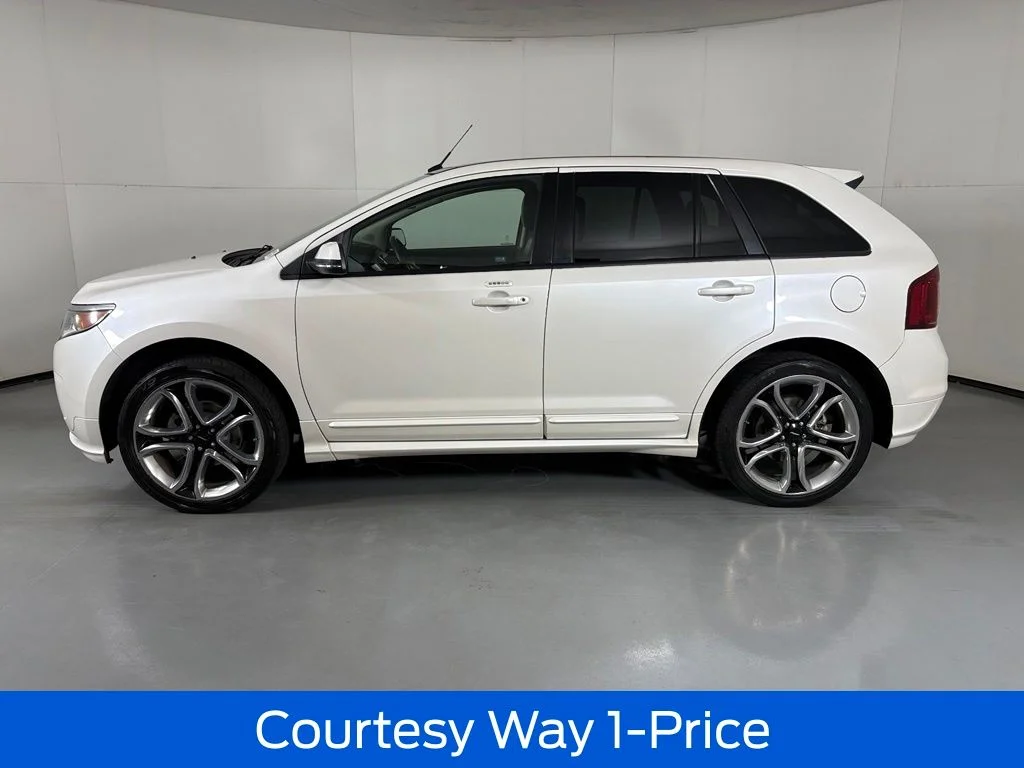 Used 2014 White Ford Sport image 7
