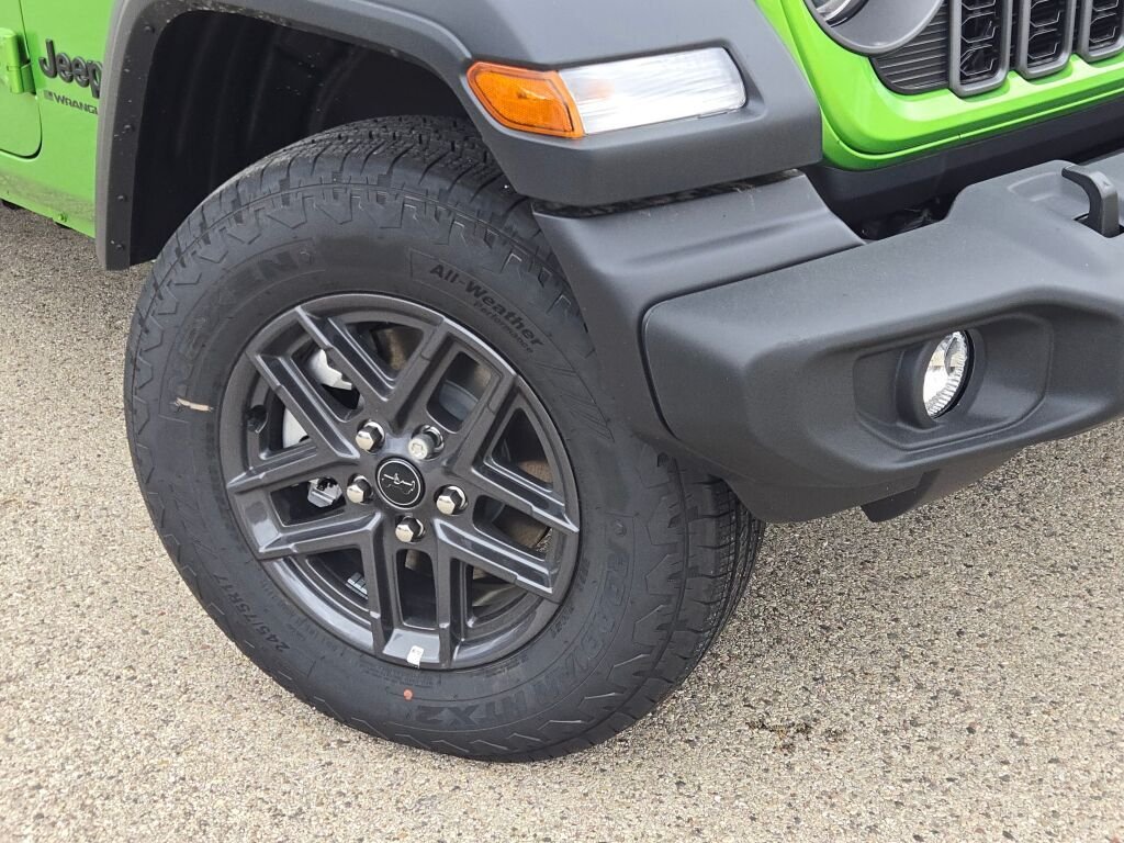 New 2026 Mojito Clear-Coat Exterior Paint Jeep Sport S image 4
