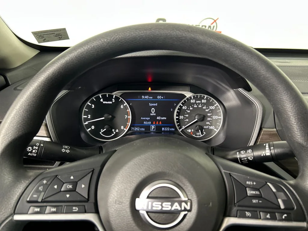 Used 2023 Gray Nissan 2.5 SV image 13