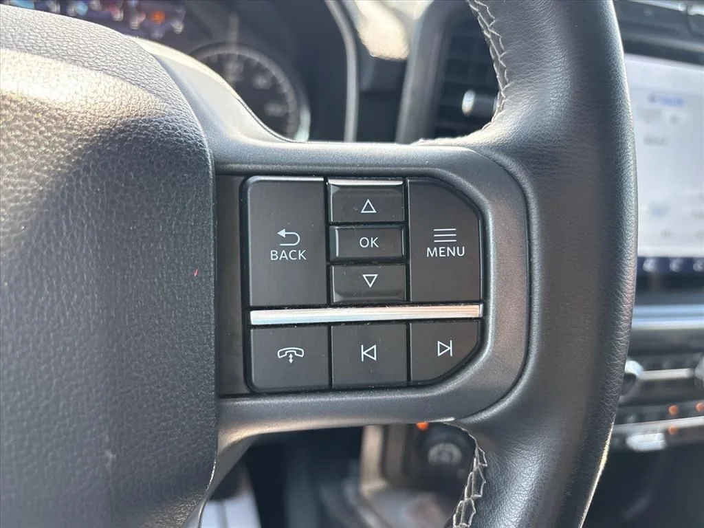 Used 2023 Gray Ford XLT image 29