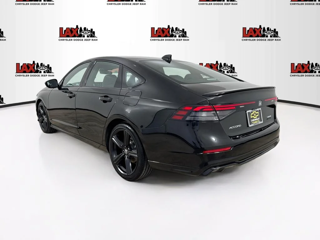 Used 2024  Honda Sport-L image 5