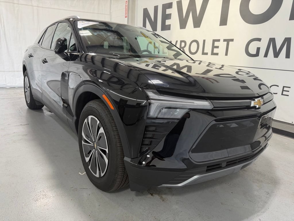 2025 Chevrolet Blazer EV LT - Photo 37