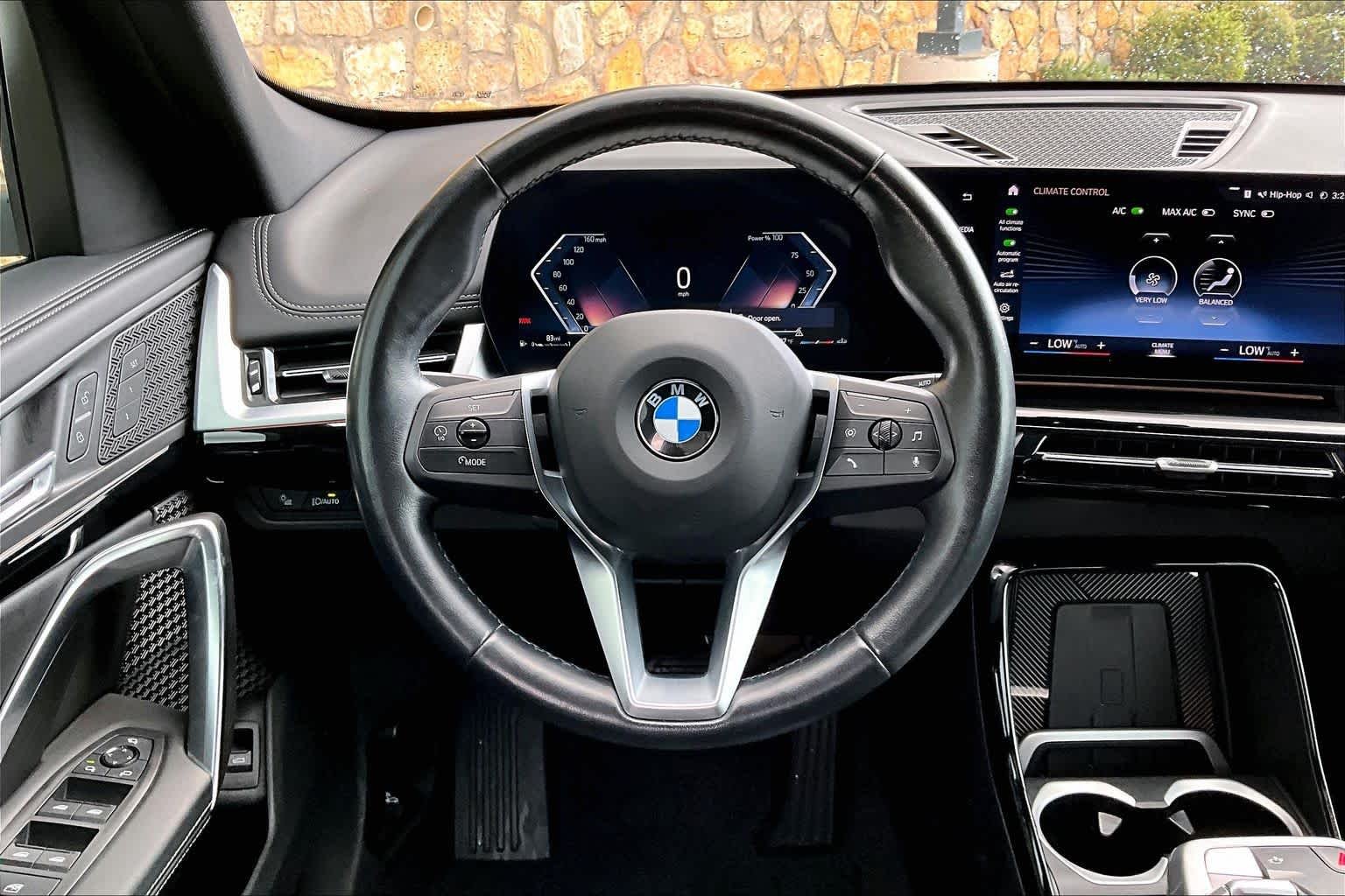 Used 2023 Alpine White BMW xDrive28i image 15