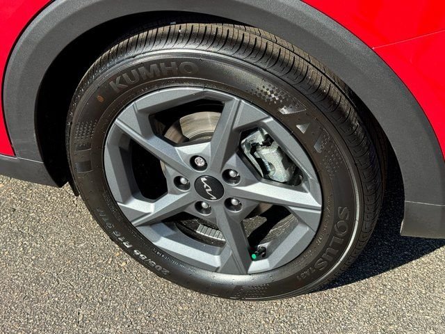 New 2025 Currant Red Kia LXS image 6