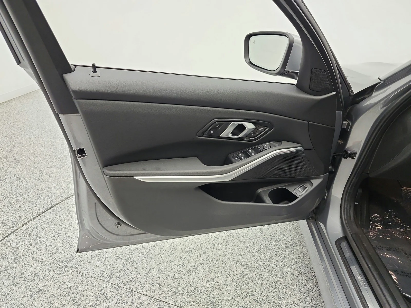 Used 2025 Skyscraper Grey Metallic BMW 330i Sedan image 15