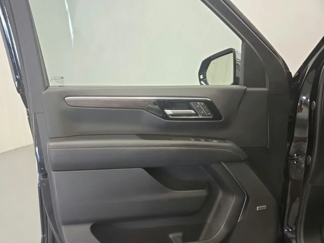 Used 2025 Black Chevrolet Premier image 60