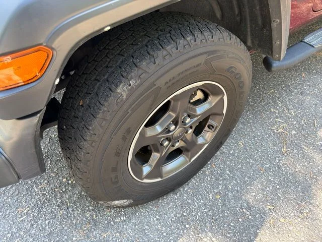 Used 2021 Red Jeep Unlimited Sport S image 9