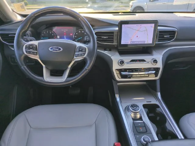 Used 2021 Gray Ford XLT image 30