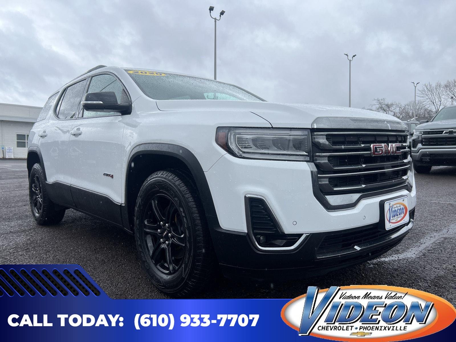 2020 GMC Acadia AT4
