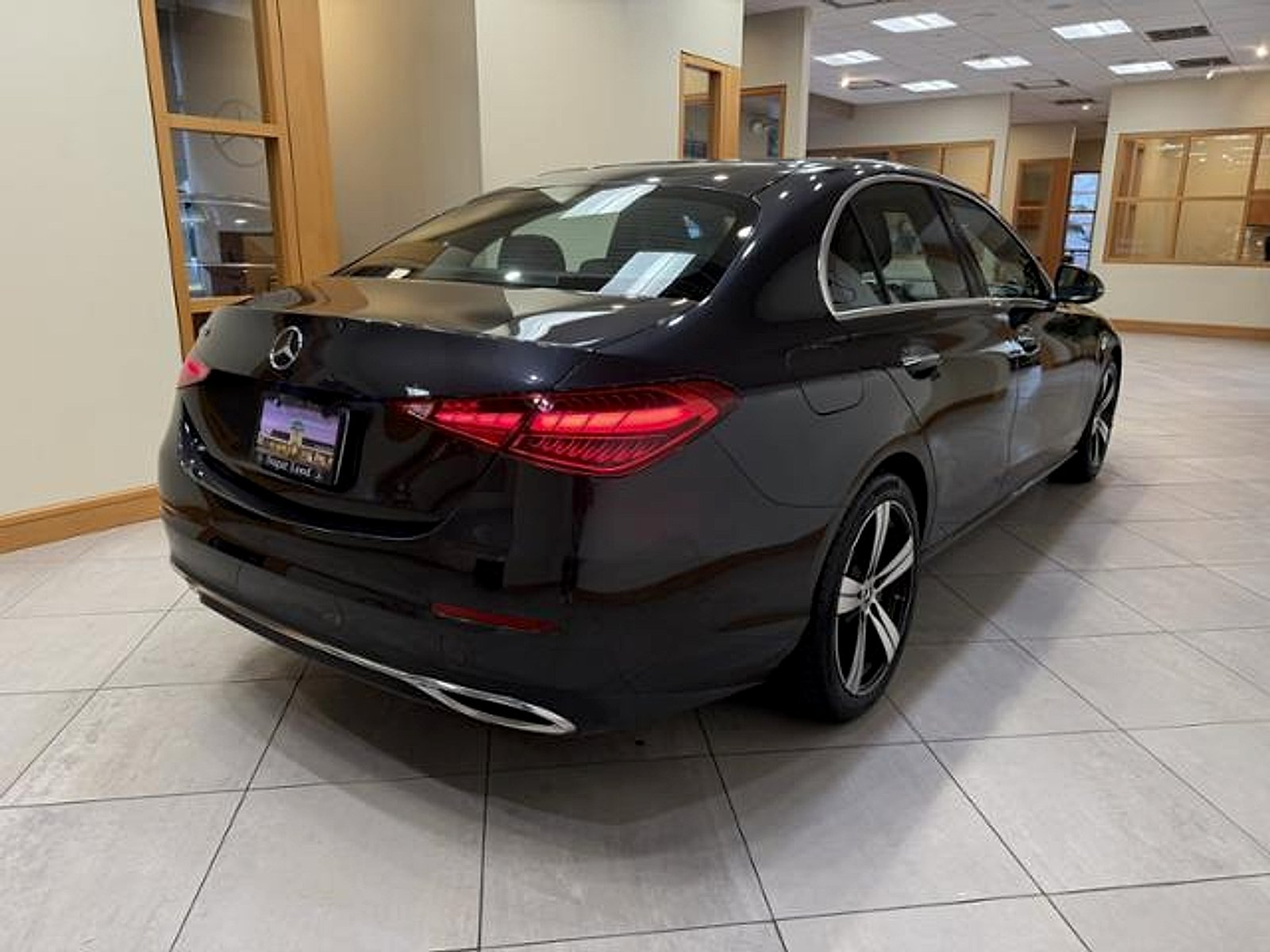 Used 2025 Graphite Grey Metallic Mercedes-Benz  image 5