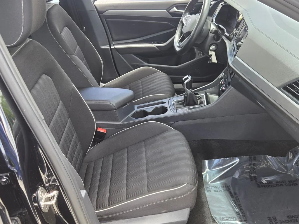 Used 2024 Black Volkswagen 1.5T Sport image 18