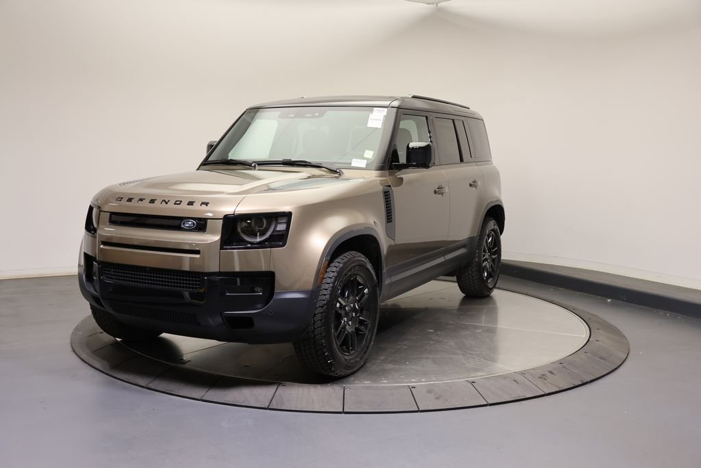 2026 Land Rover Defender 110 S P300's photo