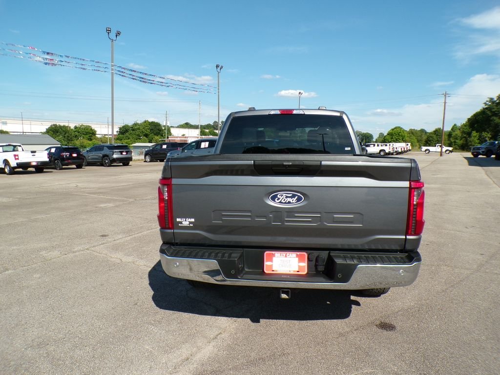 Used 2025 Gray Metallic Ford XLT image 6