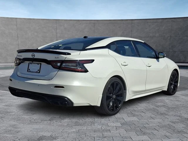 Used 2023 White Nissan SR image 7