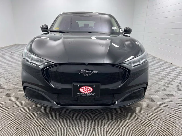 Used 2023 Black Ford Premium image 3