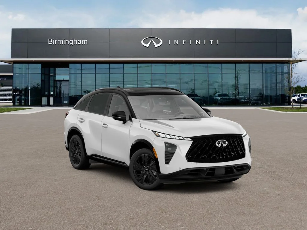 New 2027 2T RAD WHT INFINITI SPORT image 4