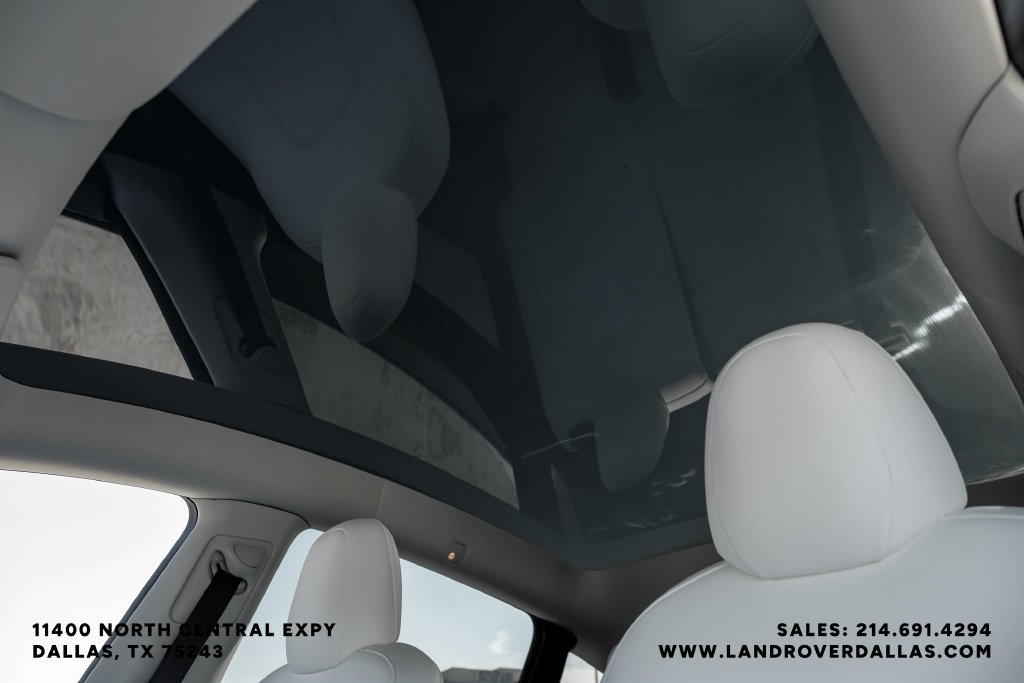 Used 2022 Pearl White Multi-Coat Tesla Performance image 18
