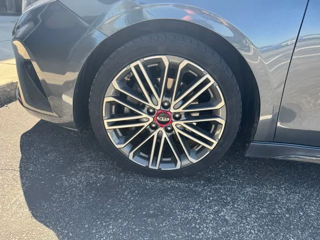 Used 2022 Gray Kia GT image 11