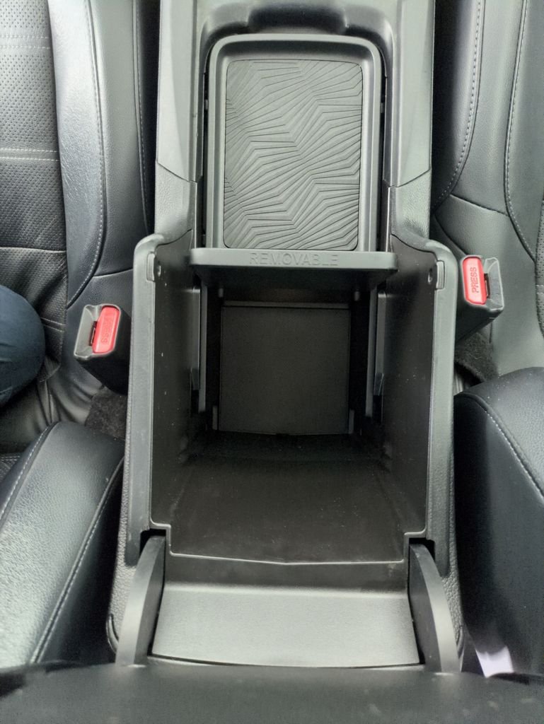 Used 2017 Crystal Black Pearl Honda EX-L image 25