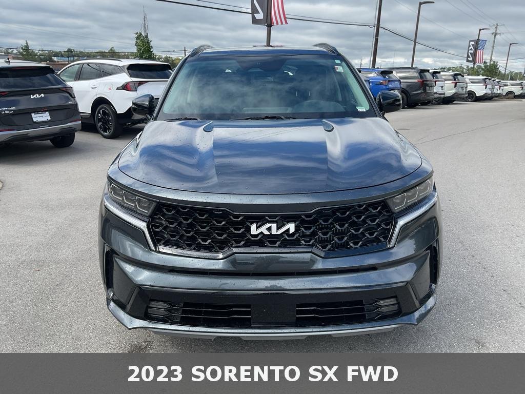 Used 2023 Gravity Grey Kia SX image 3
