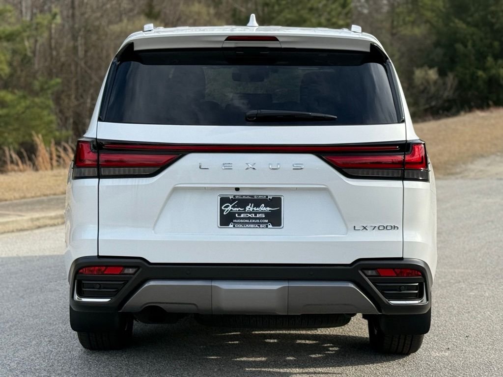 2026 Lexus LX 700h Luxury - Photo 13
