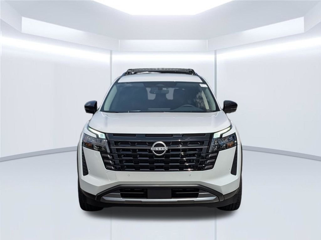 New 2026 Everest White Pearl TriCoat Nissan SL image 12