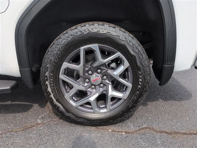 2026 GMC Sierra 1500 SLT - Photo 57