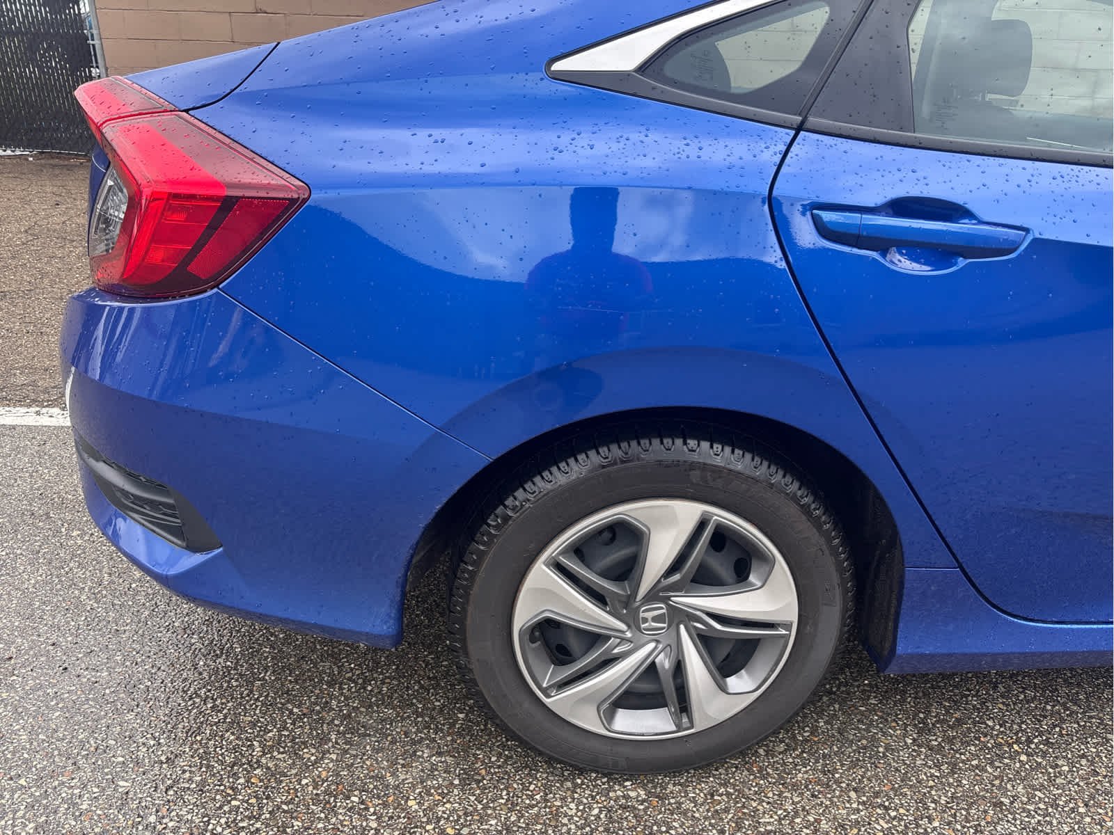 Used 2019 Aegean Blue Metallic Honda LX image 25