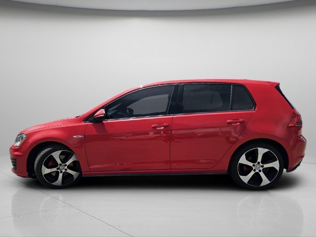 Used 2016 Tornado Red Volkswagen S image 19