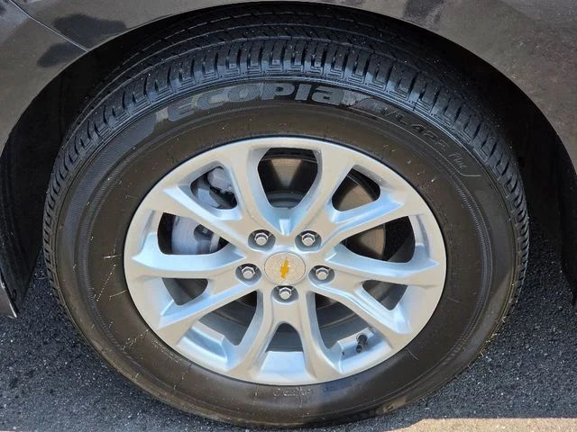 Used 2020 Gray Chevrolet LT image 18