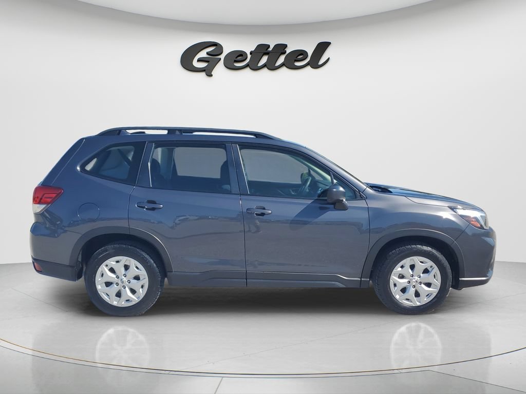 Used 2021 Gray Subaru 4DR SUV CVT image 4