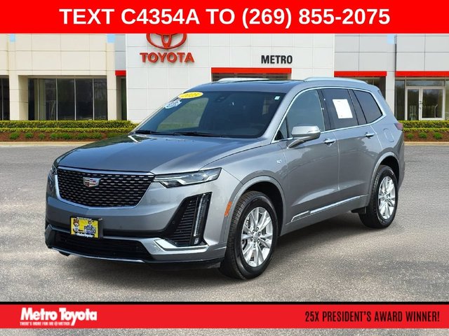 2025 Cadillac XT6 Luxury