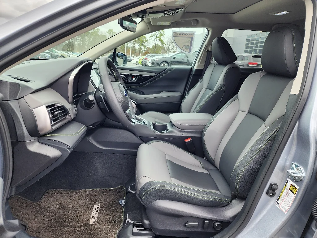 2025 Subaru Outback Onyx Edition - Photo 32