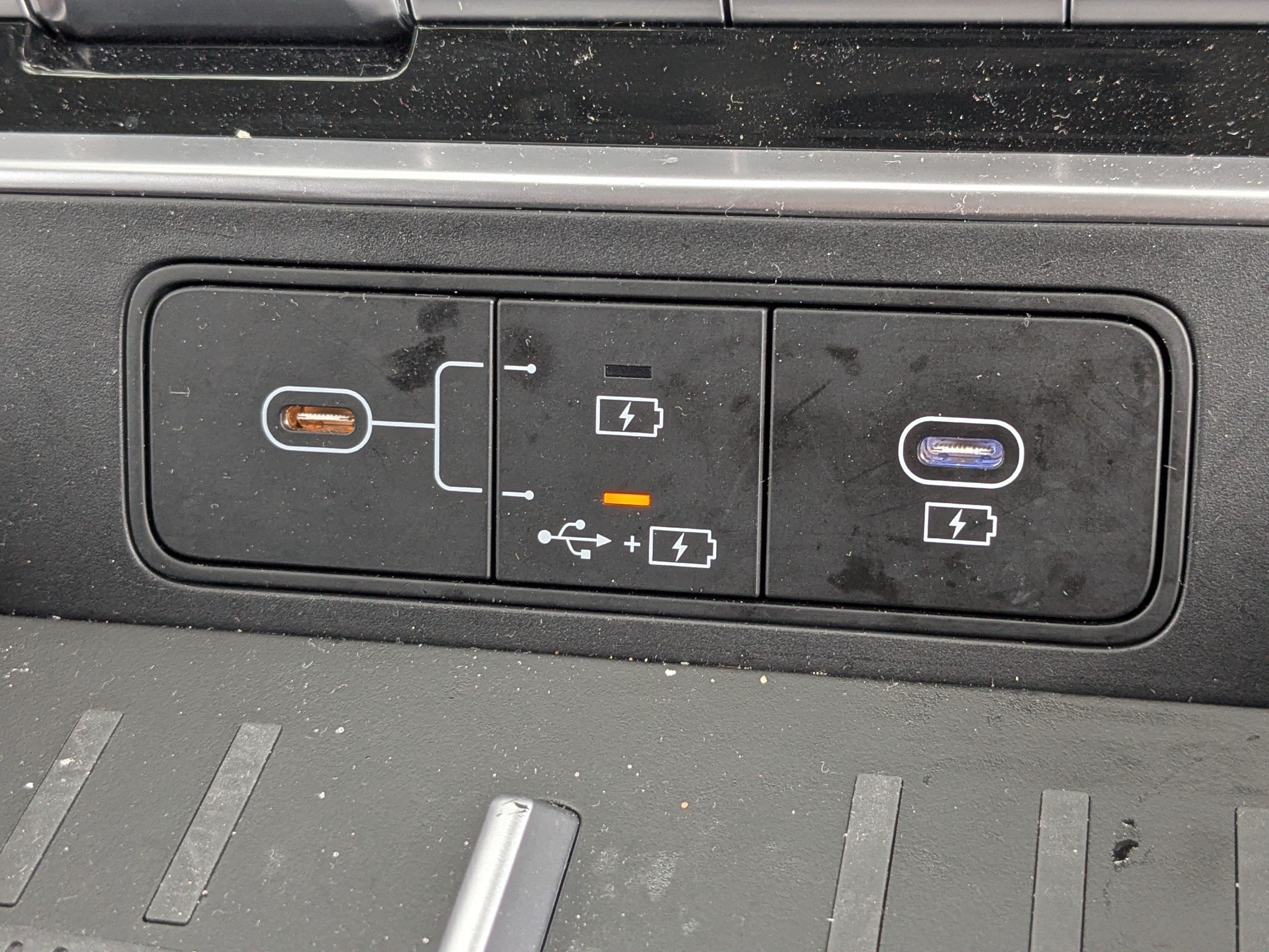 2024 Hyundai Santa Fe SE - Photo 26