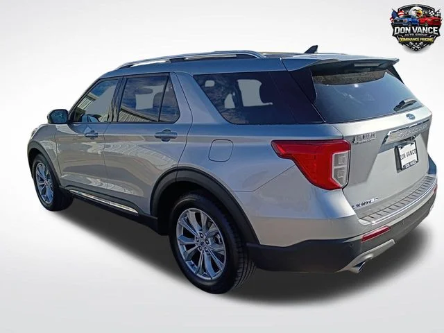 Used 2024 Silver Ford Limited image 3