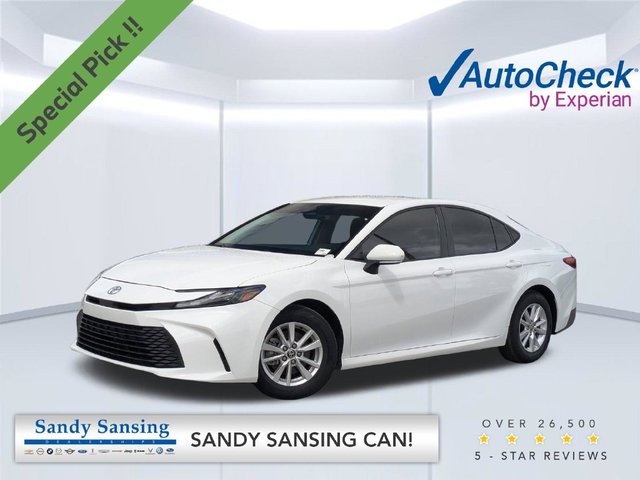 2025 Toyota Camry LE