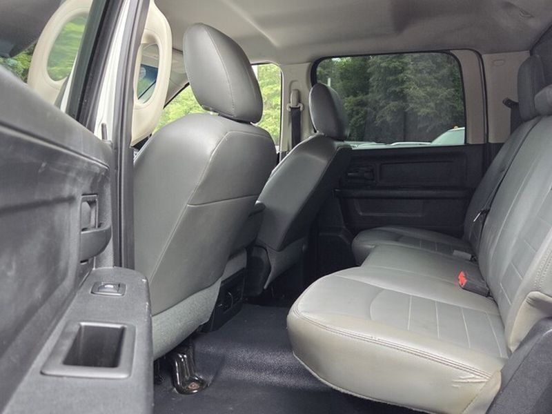 Used 2018 Bright White Clearcoat Ram Tradesman image 10