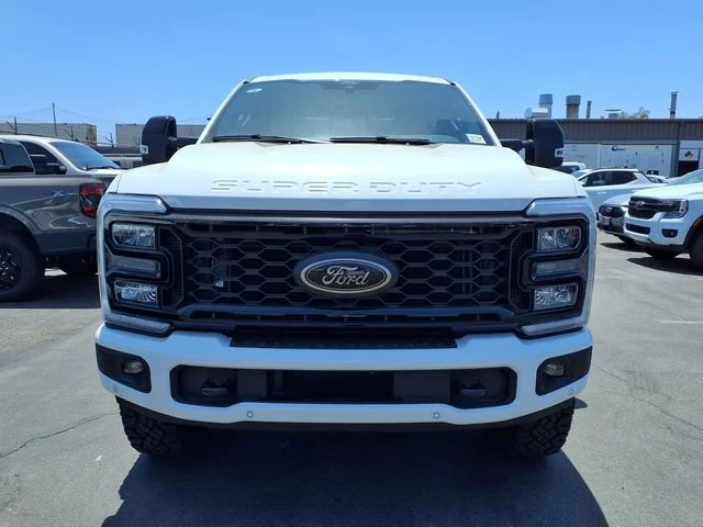 New 2026 Star White Metallic Tri-Coat Ford Lariat image 2
