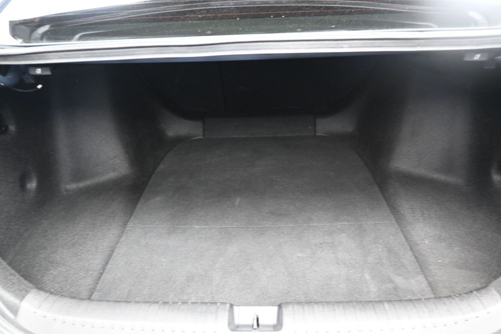 Used 2023  Honda EX image 13