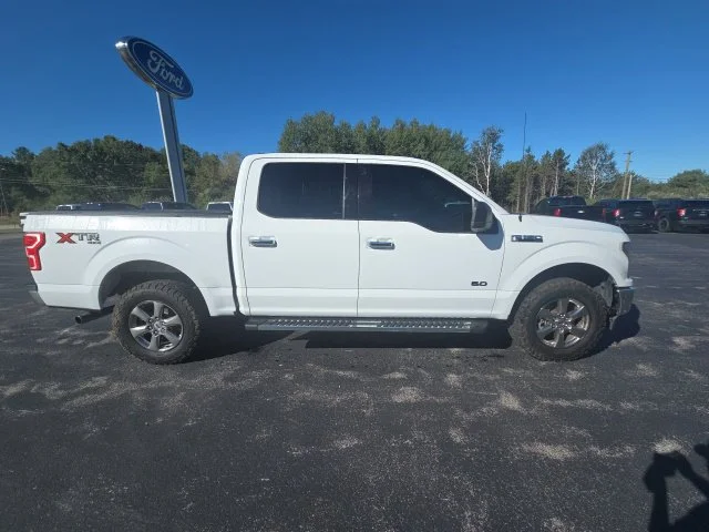 Used 2020  Ford  image 2