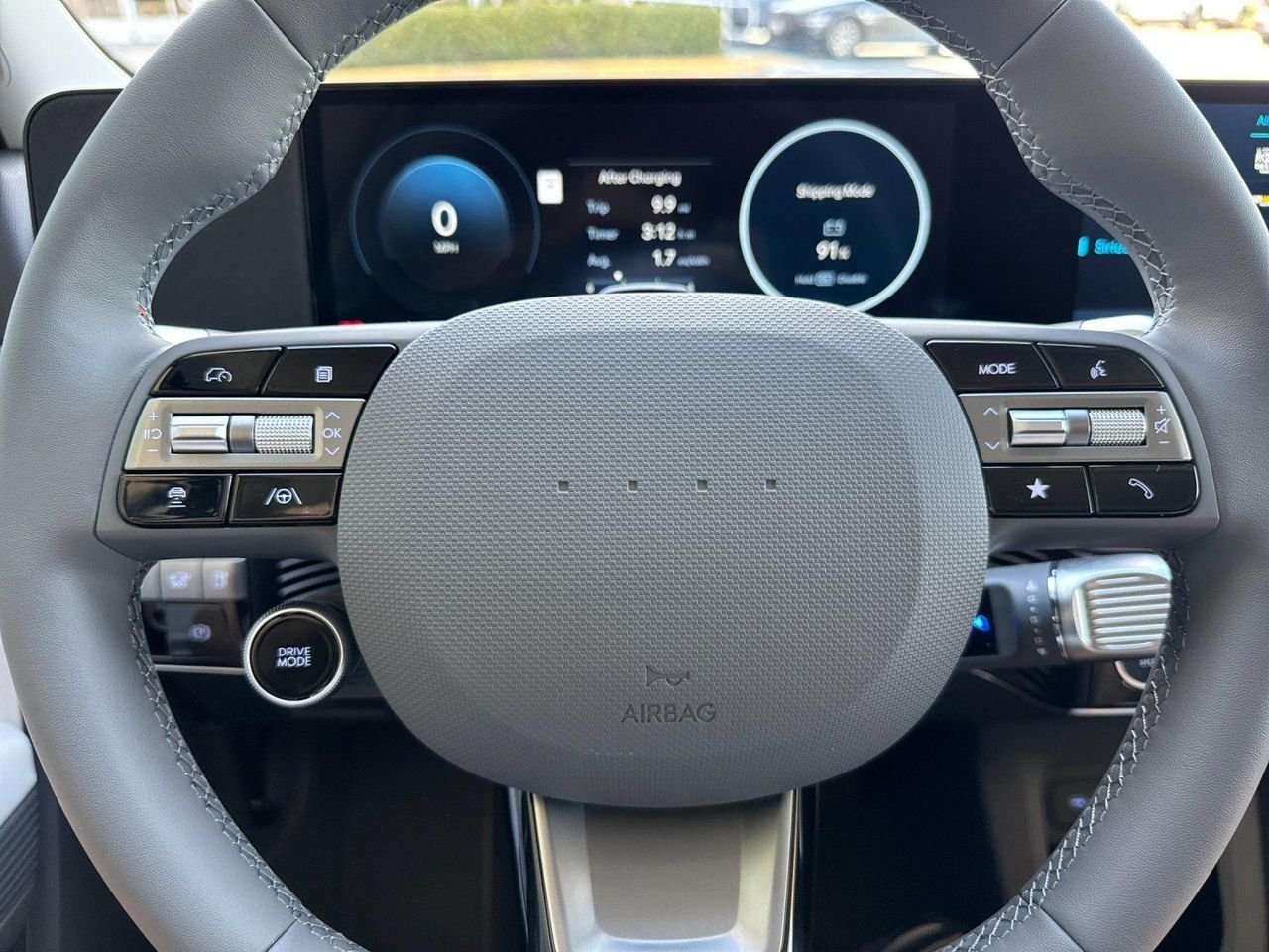 New 2027 White Hyundai SEL image 23