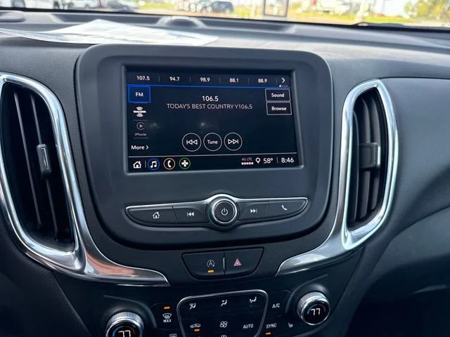Used 2022 Silver Ice Metallic Chevrolet LT image 22